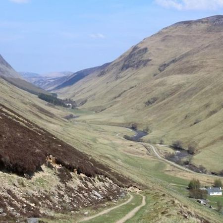Beautiful 2 Bedroom Lodge With Stunning Views Blair Atholl Bagian luar foto