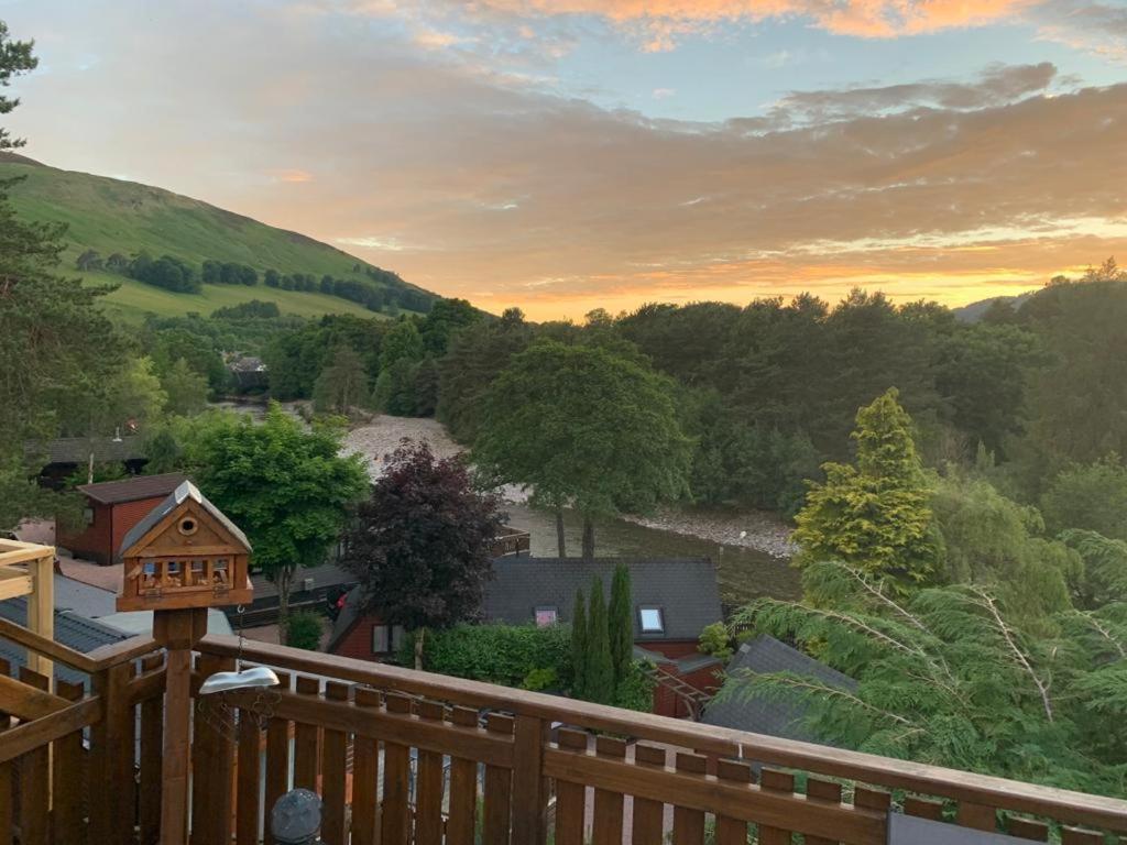 Beautiful 2 Bedroom Lodge With Stunning Views Blair Atholl Bagian luar foto