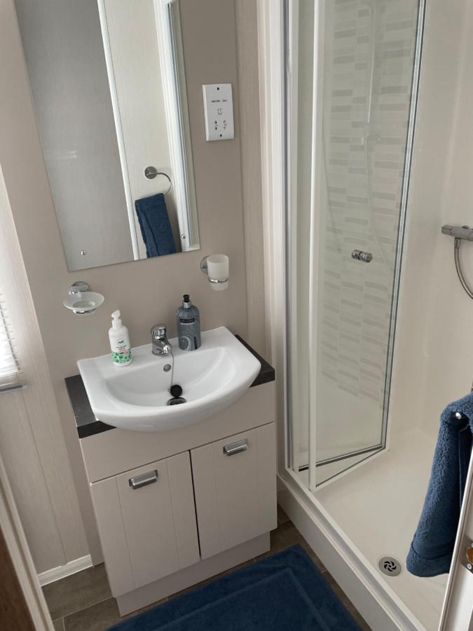 Beautiful 2 Bedroom Lodge With Stunning Views Blair Atholl Bagian luar foto