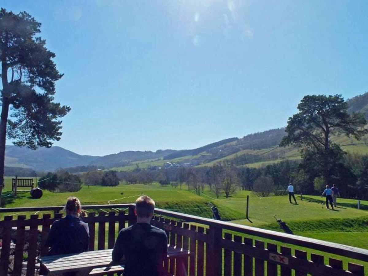 Beautiful 2 Bedroom Lodge With Stunning Views Blair Atholl Bagian luar foto