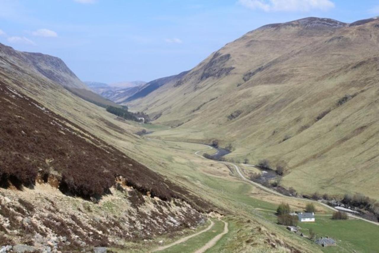 Beautiful 2 Bedroom Lodge With Stunning Views Blair Atholl Bagian luar foto